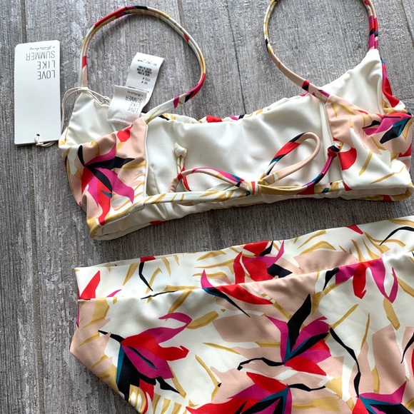 🔥🔥BILLABONG - LOVE LIKE SUMMER HAZE BIKINI SET🔥 - Picture 5 of 5